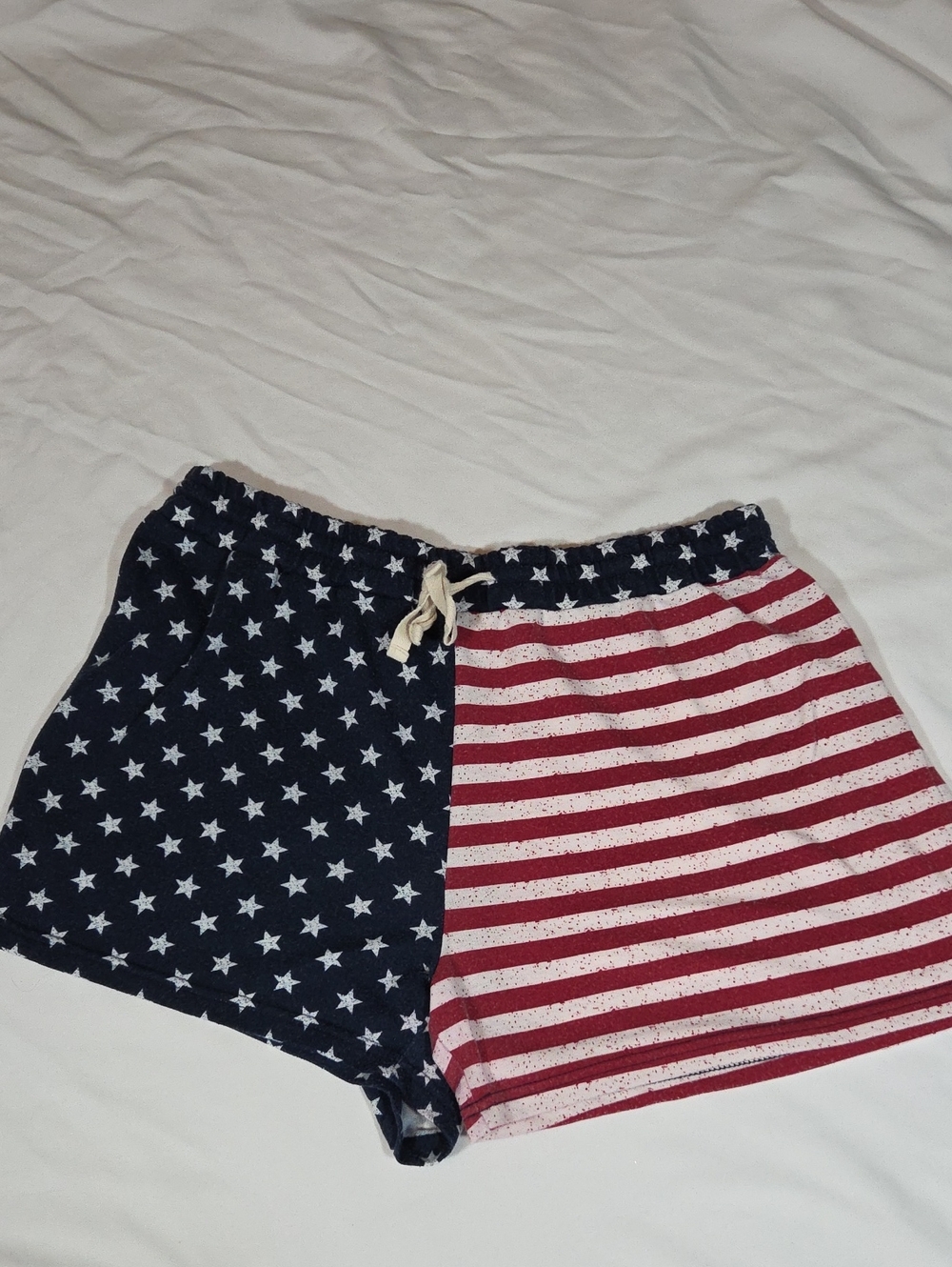 Cloud Chaser American Flag Shorts Size XL womens